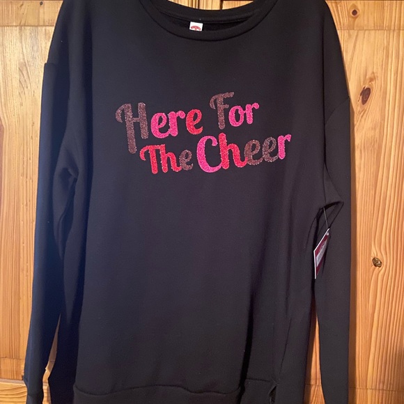 New Years sparkle pullover Here for the Cheer beaded, sparkle sweatshirt XL new! - Picture 1 of 4